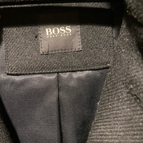 Hugo Boss black jacket 42R - Picture 3 of 11